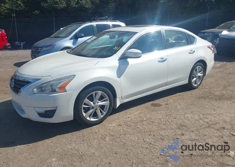 2015 Nissan Altima 2.5 Sl из США, поврежденный, VIN 1N4AL3APXFN359236